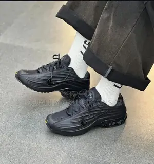 Nike Black Free