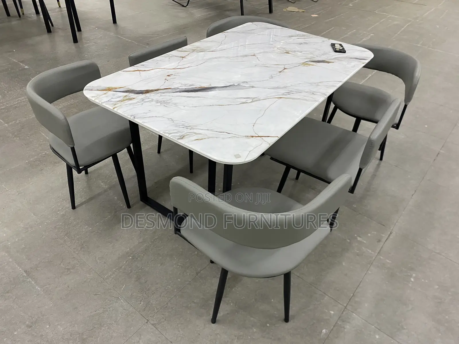 Dining Table With 6 Chairs Code-909