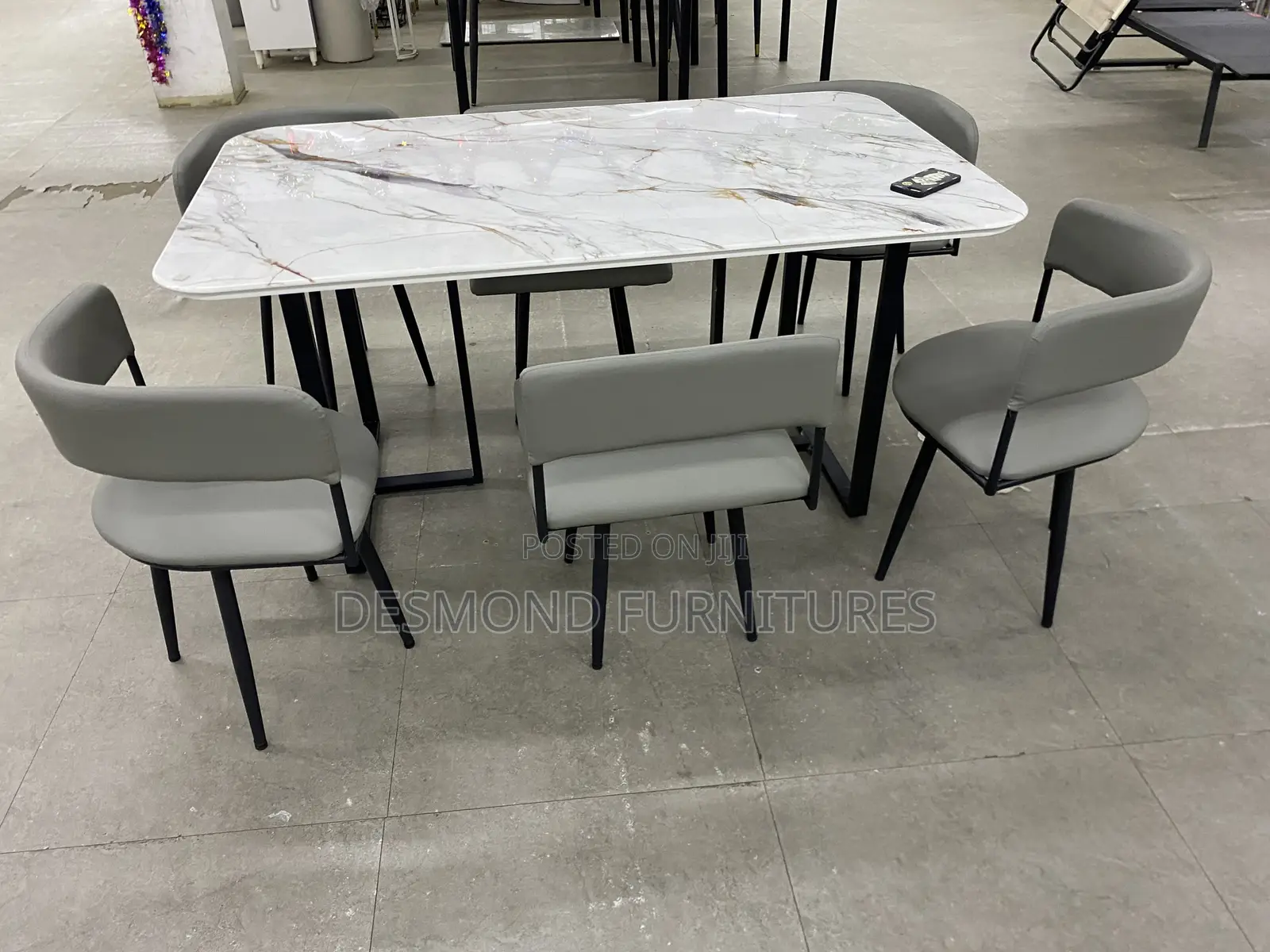 Dining Table With 6 Chairs Code-909
