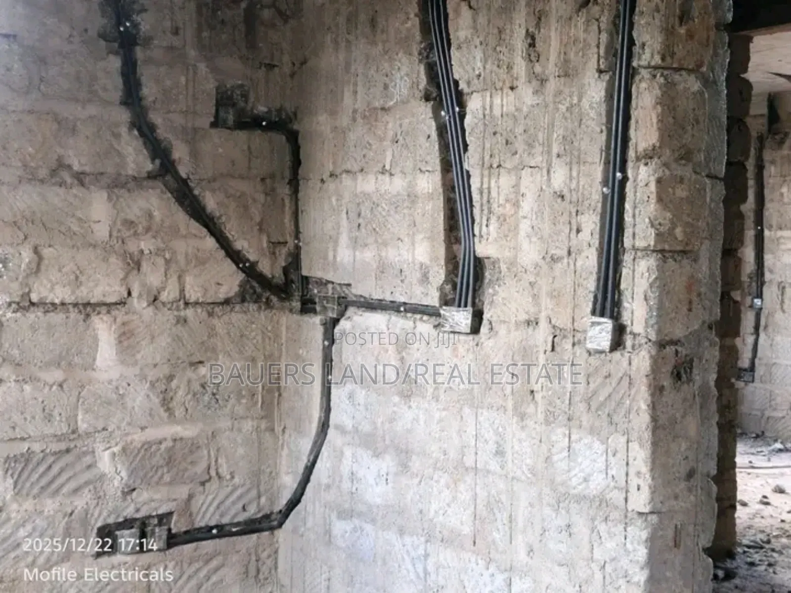 Professional Electrician Available