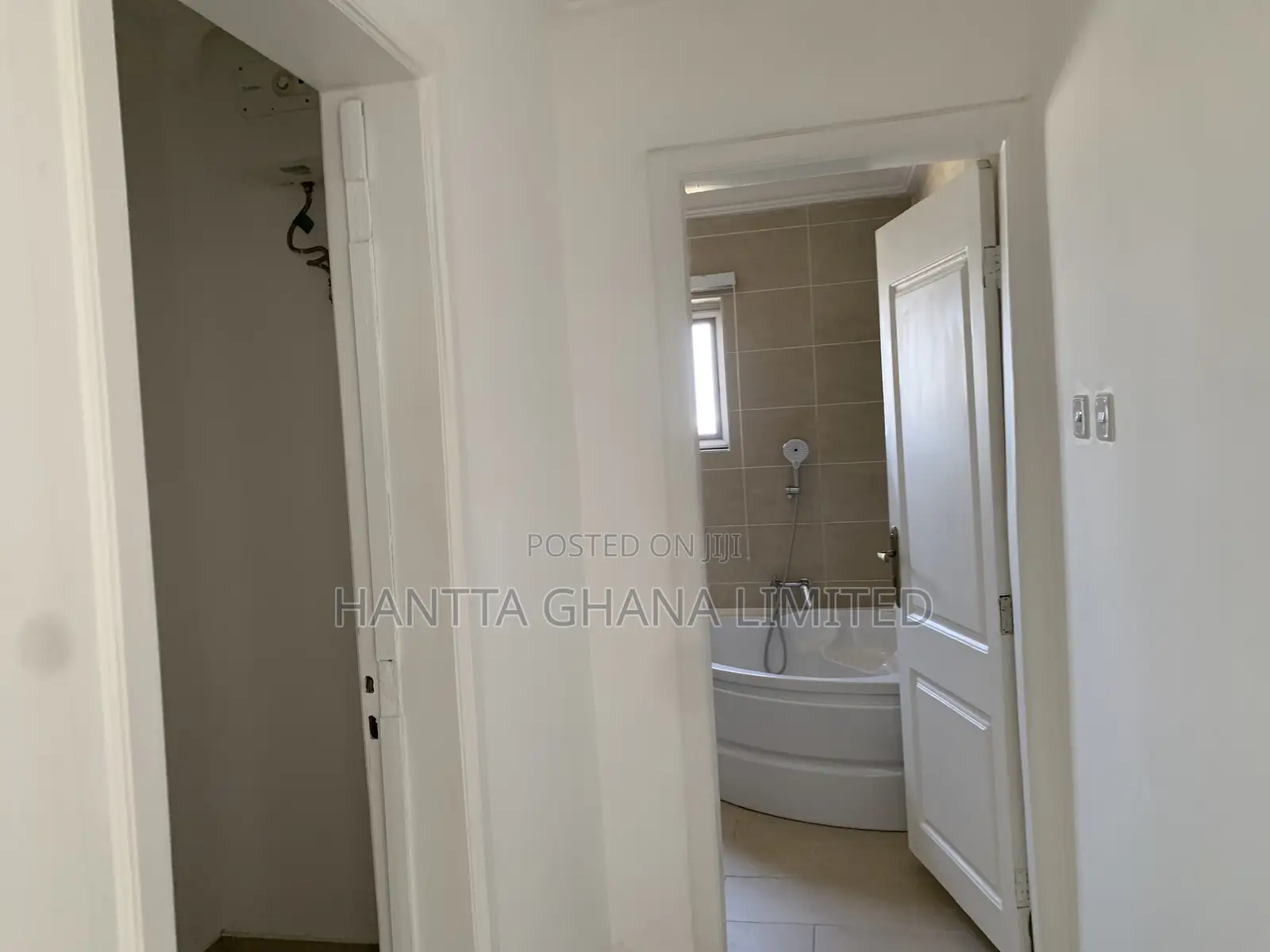 3bdrm Apartment in East Legon, Ghana Link Area for sale