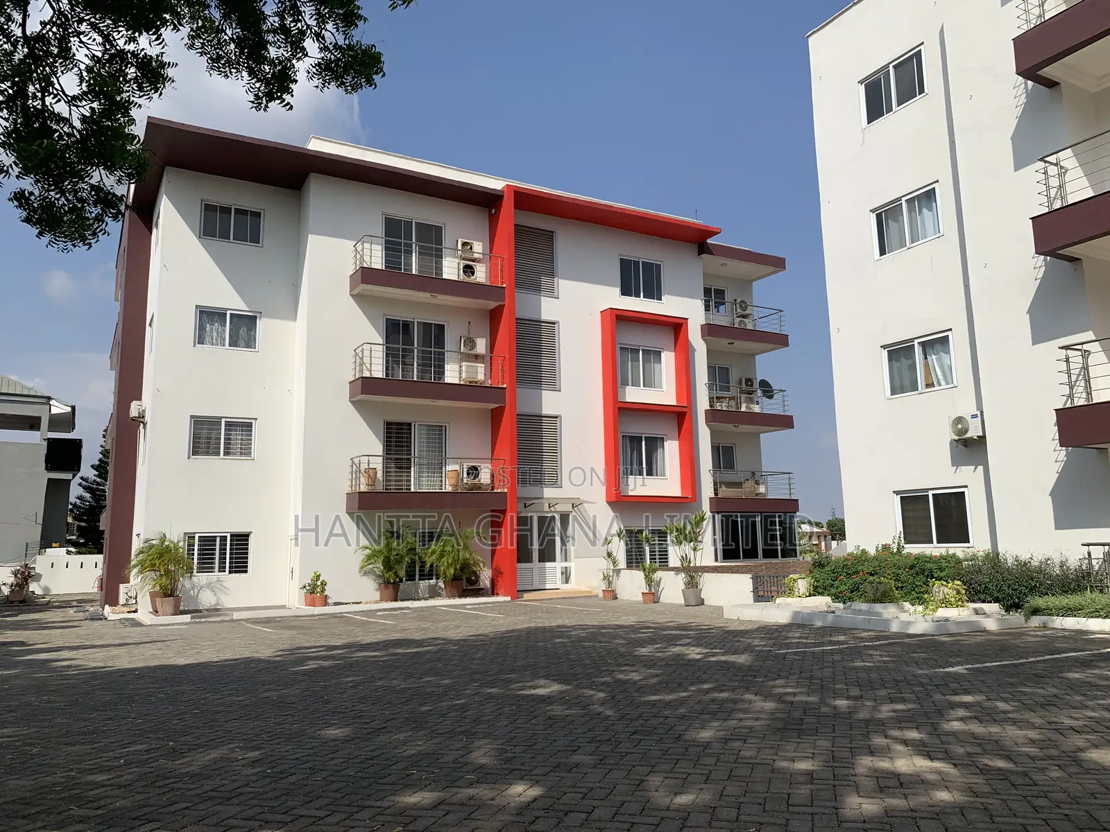3bdrm Apartment in East Legon, Ghana Link Area for sale