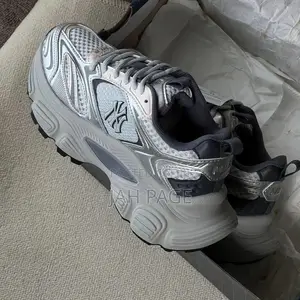 MLB Winner Chunkey New York Yankees Sneakers