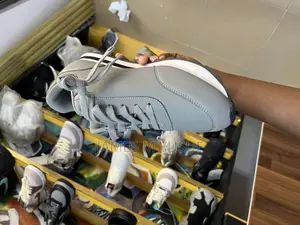 Original Tommy Hilfiger Shoe