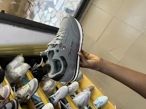 Original Tommy Hilfiger Shoe