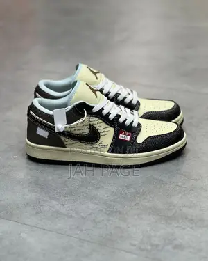 Nike Jordan 1se Air Mail Sneakers
