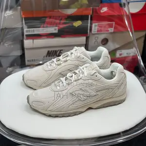 New Balance 204l Timberwolf Sneakers