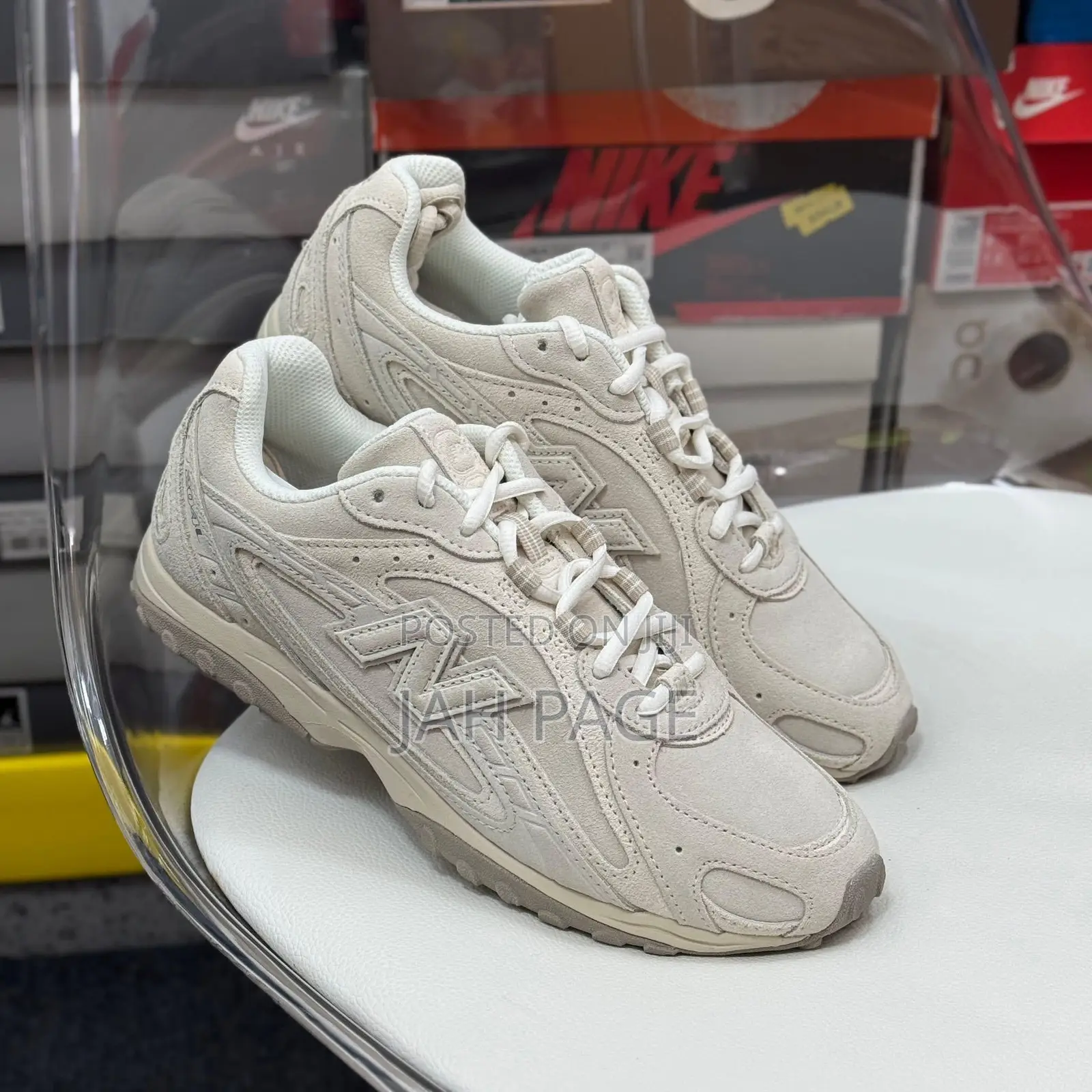 New Balance 204l Timberwolf Sneakers