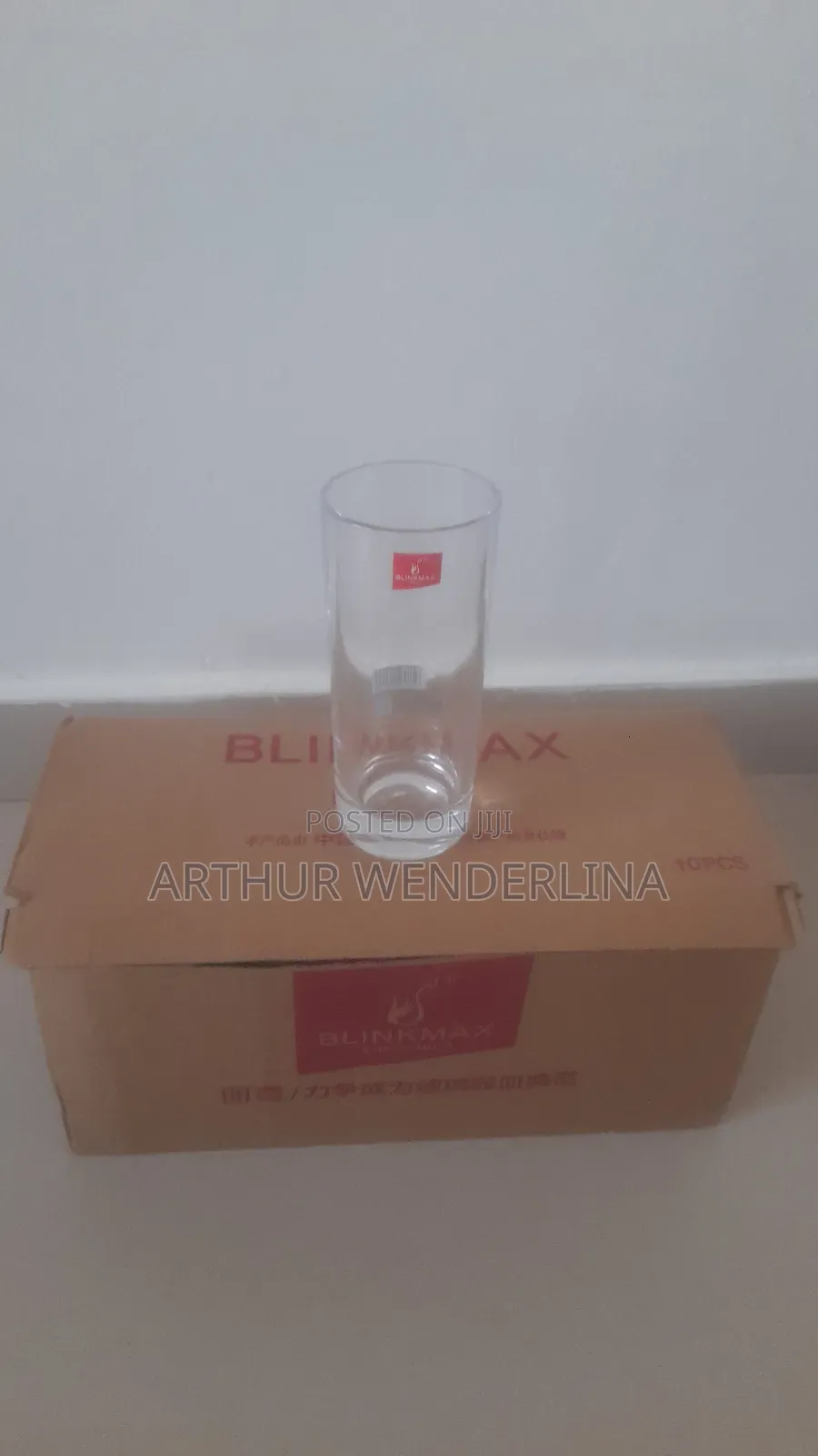10 Pieces of Glass in a Box