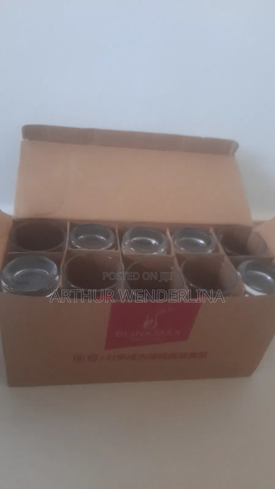 10 Pieces of Glass in a Box