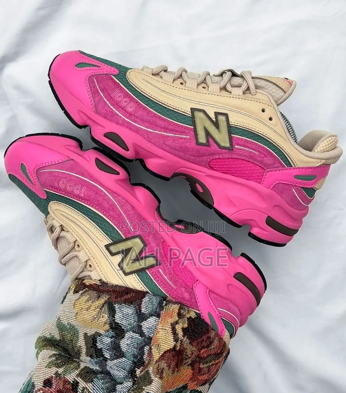 New Balance 1000