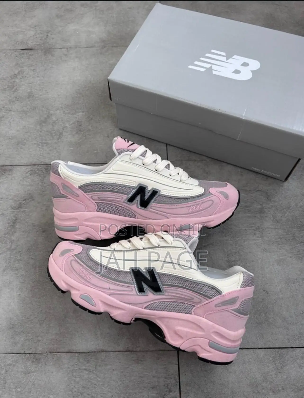New Balance 1000