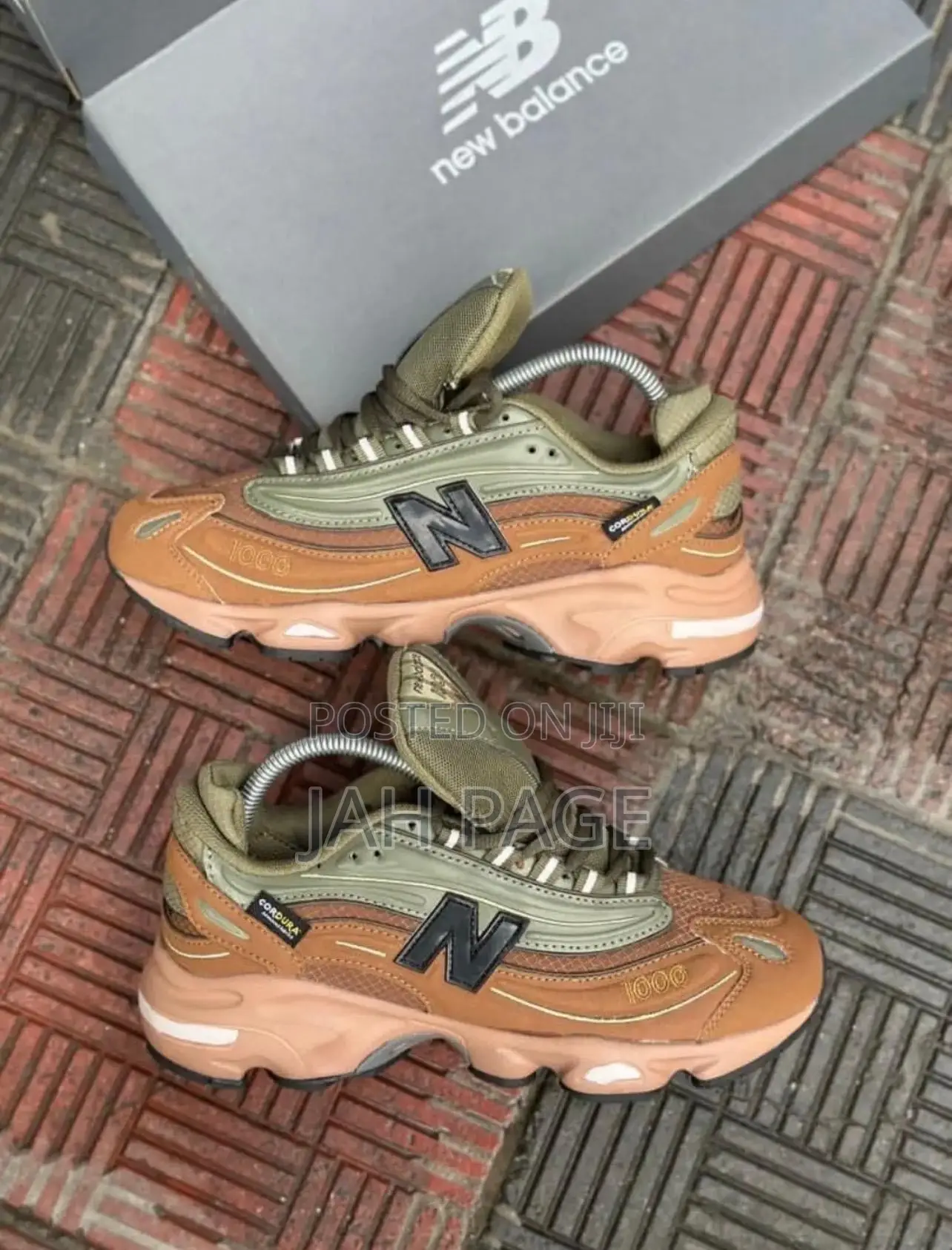 New Balance 1000