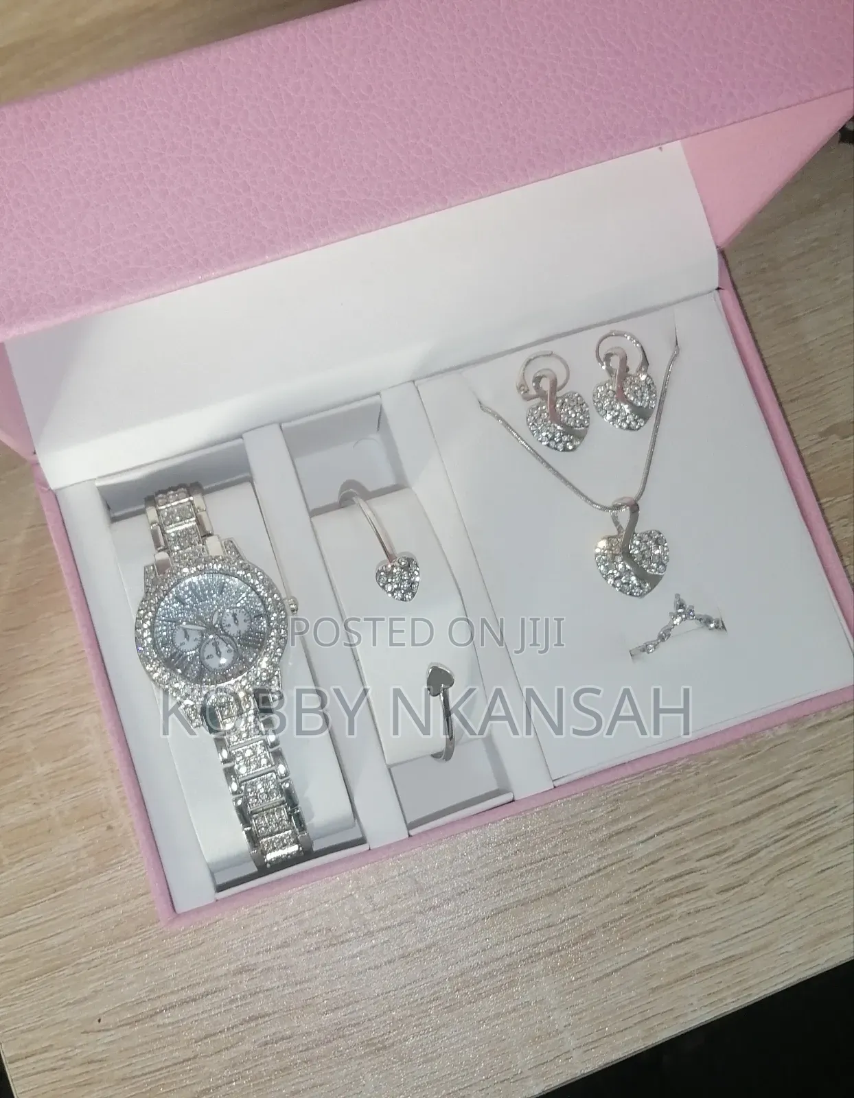 Ladies Watch and Bracelet Jewellery Set
