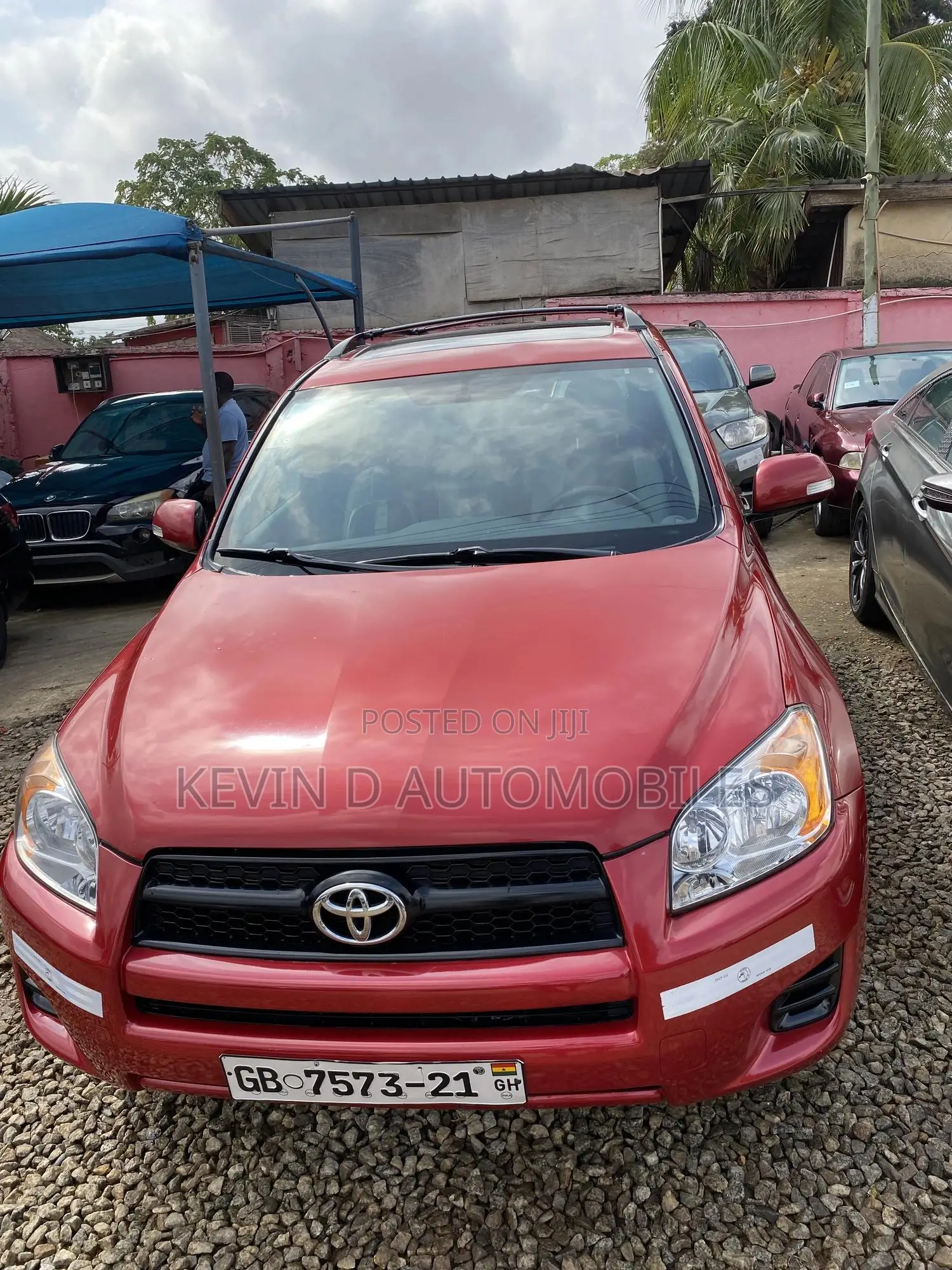 Toyota RAV4 2.5 2012 Red