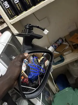 Toyota Vitz 2012 2015 Driver’S Mirror Powerfold( One Side )