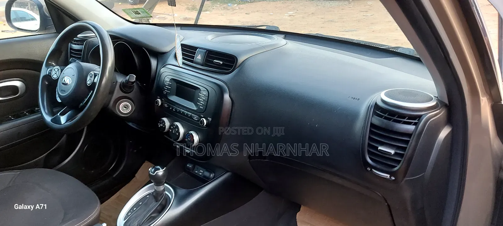 Kia Soul Hatchback 2016 Brown