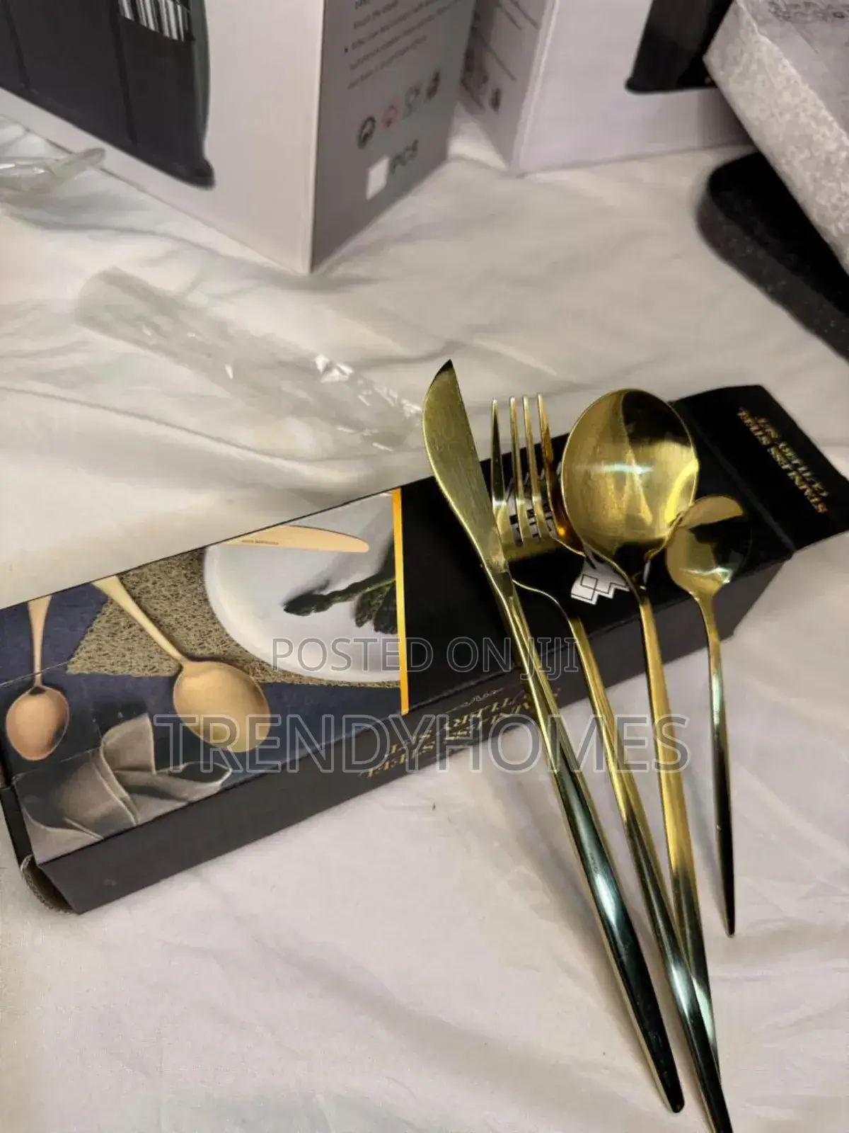24pcs Cutlery Set