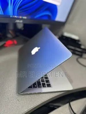 Laptop Apple MacBook 2015 8GB Intel Core i5 SSD 256GB