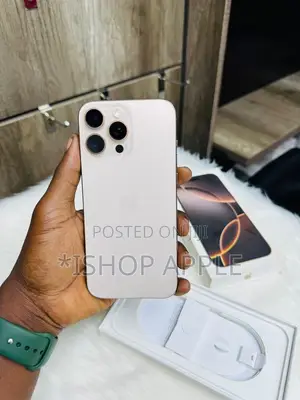 Apple iPhone 16 Pro Max 256 GB White