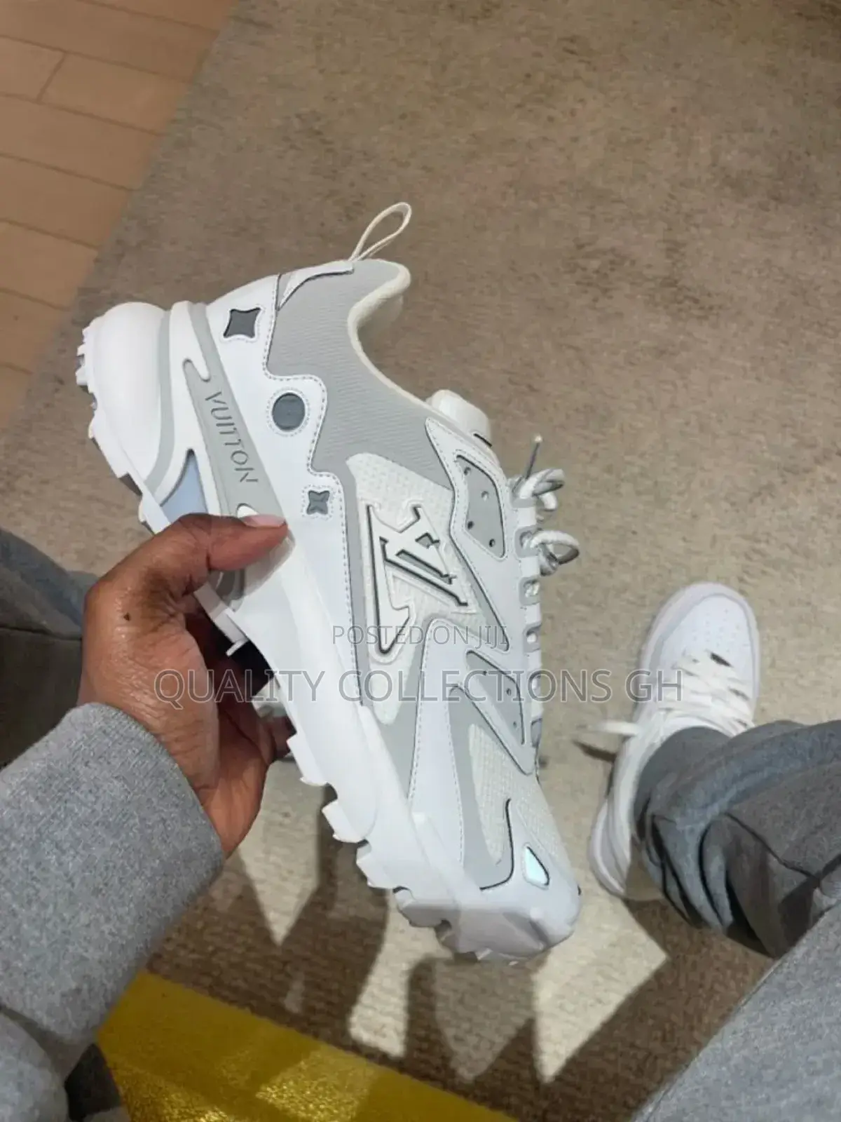 Lius Vuitton Tactics White