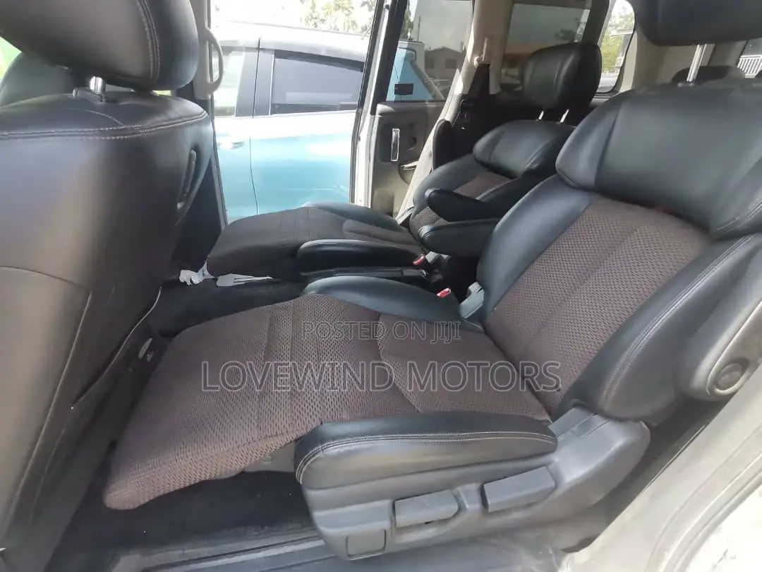 Nissan Elgrand SV Premium 2014 White