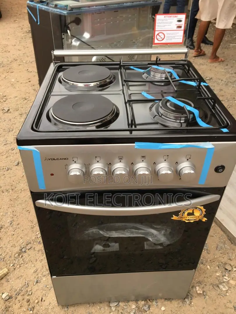 Refined Gas-Electric Oven Cooker Smooth, Responsive Family-Sized