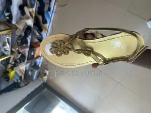 Original Arezzo Flat Sandals