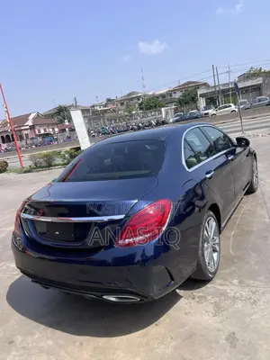 Mercedes-Benz C300 Luxury 4matic Sedan AWD (2.0L 4cyl 7A) 2017 Blue