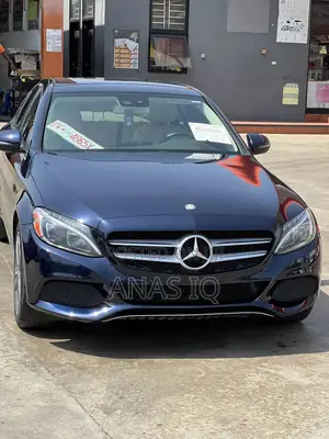 Mercedes-Benz C300 Luxury 4matic Sedan AWD (2.0L 4cyl 7A) 2017 Blue
