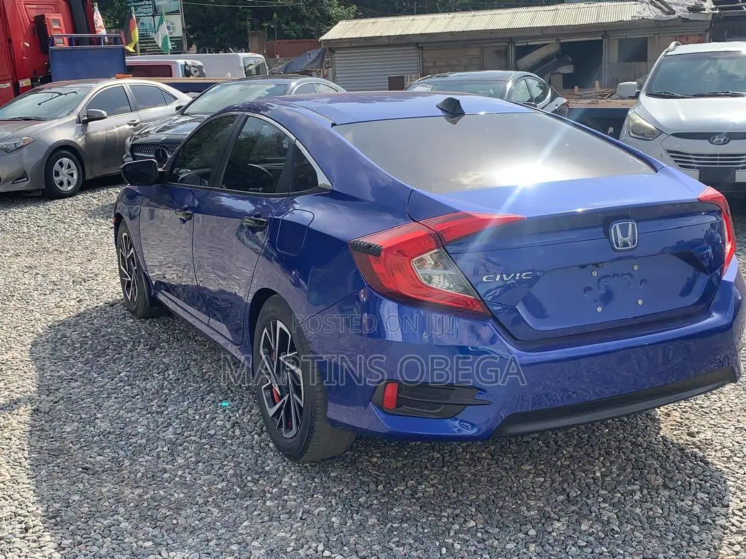 Honda Civic EX 4dr Sedan (2.0L 4cyl) 2017 Blue