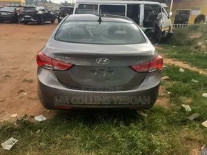 Hyundai Elantra 2012 Gray