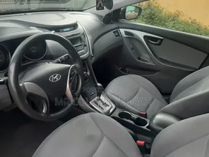 Hyundai Elantra 2012 Gray