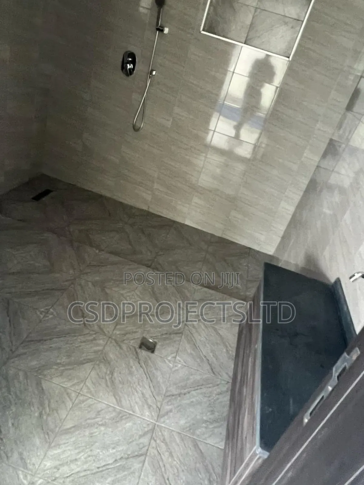 Perfect Tiling Designer Masters Team