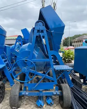 Selfloading Concrete Mixer Takes 2bags