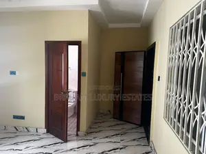3bdrm Apartment in Braham Luxury, Tseaddo for rent
