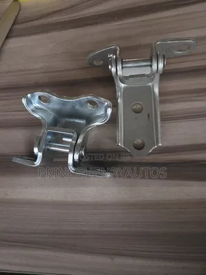 2019-2025 Toyota Rav4 Right Lower Hinge