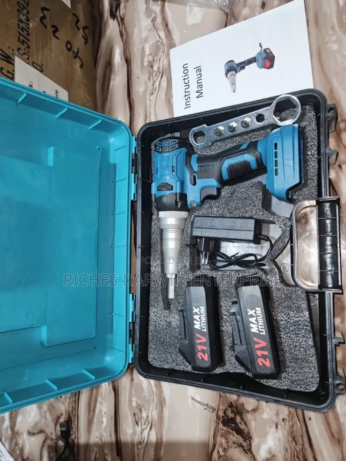 Cordless Riverter