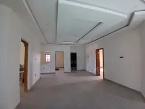 5bdrm Duplex in Oyarifa, Ghana Flag for sale
