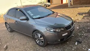 Kia Cerato 2012 Silver