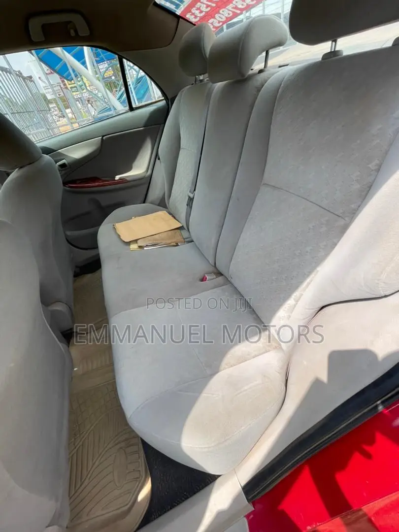 Toyota Corolla 2009 Red