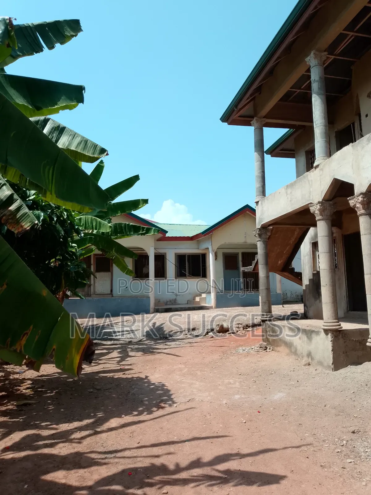 6bdrm Block of Flats in Bortiano for sale