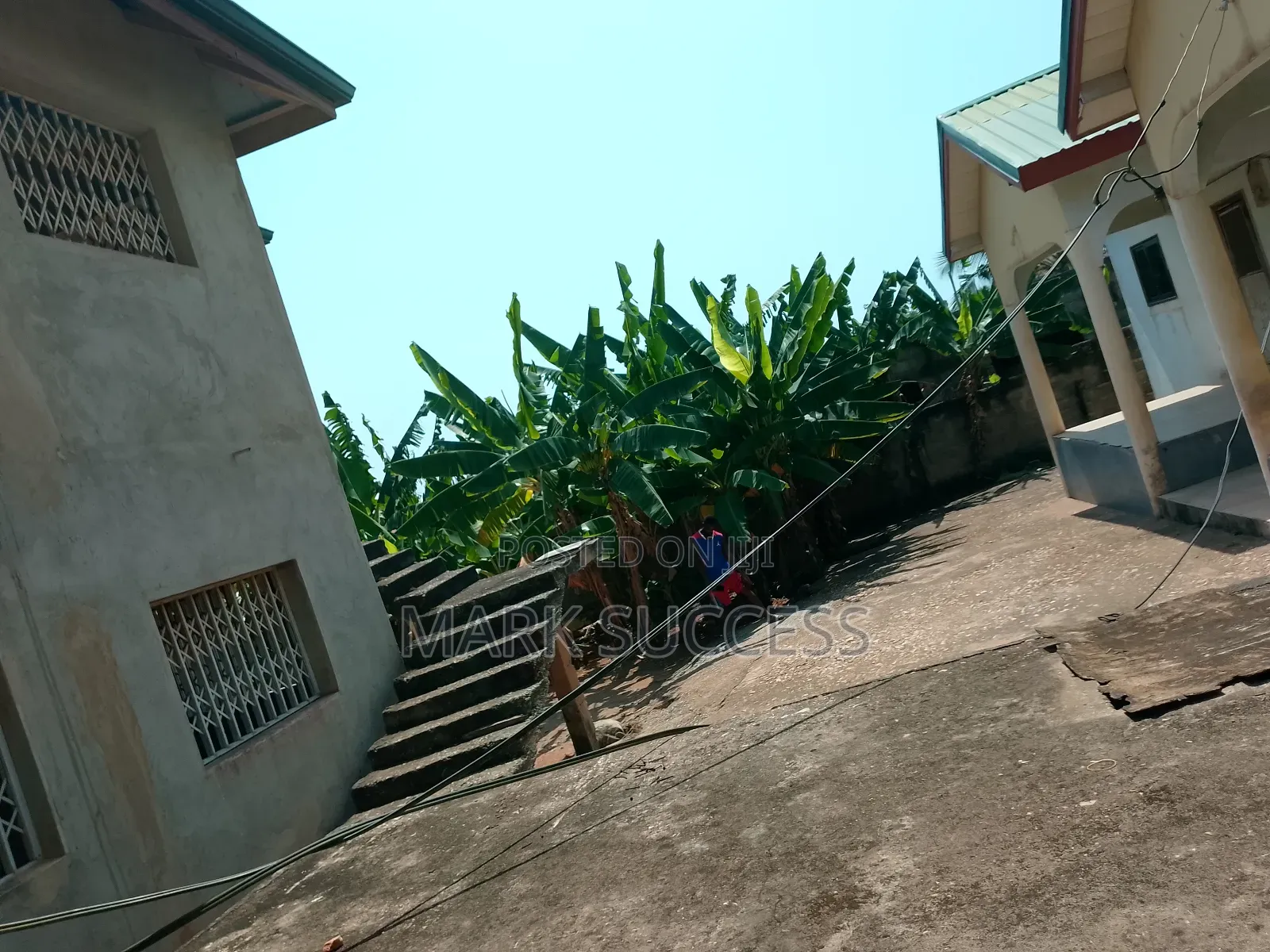 6bdrm Block of Flats in Bortiano for sale