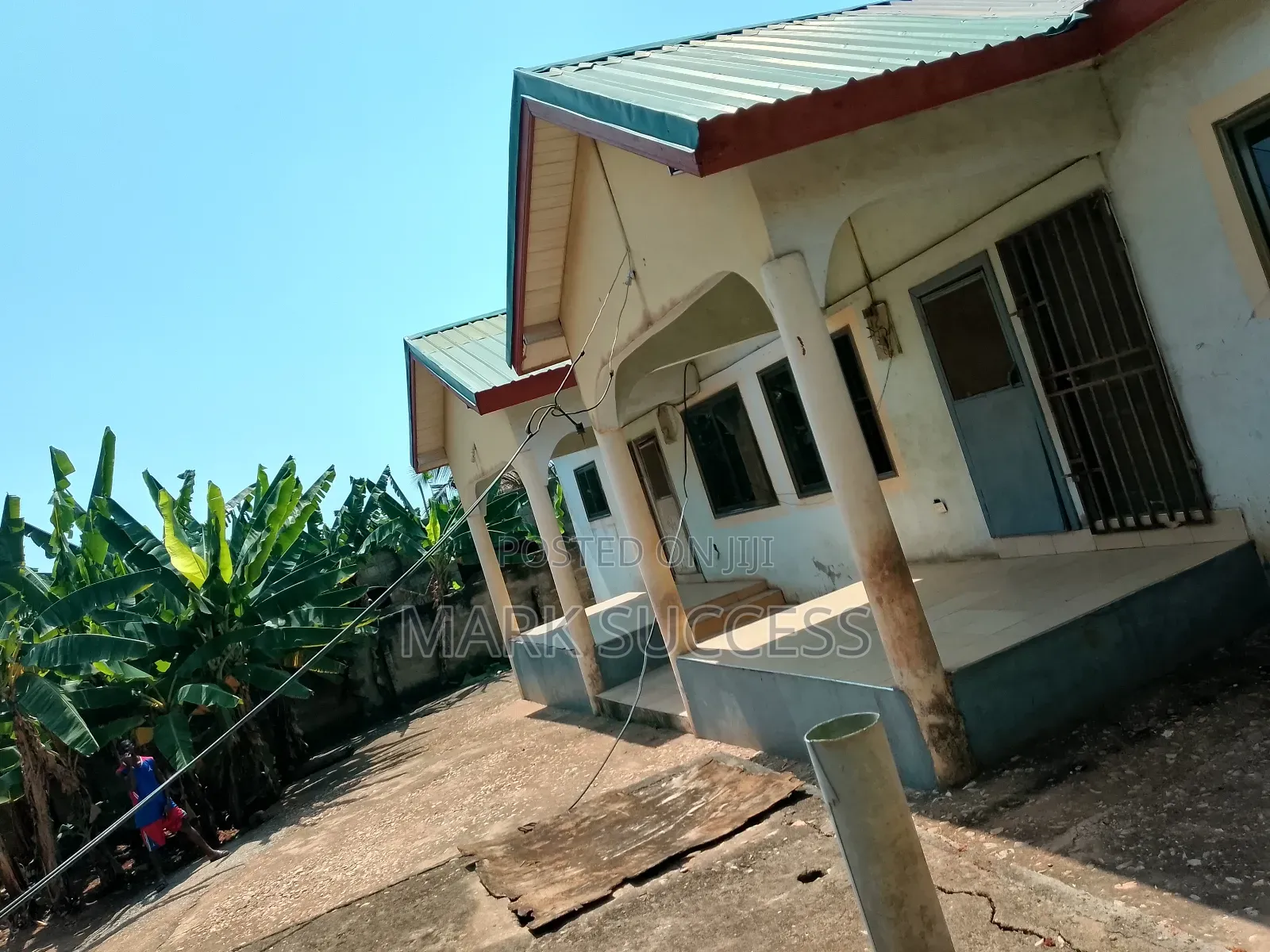 6bdrm Block of Flats in Bortiano for sale