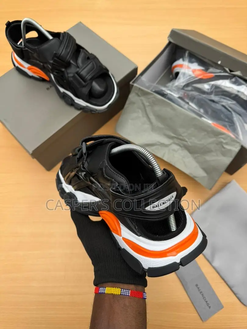 Balenciaga Track Sandals (Black)