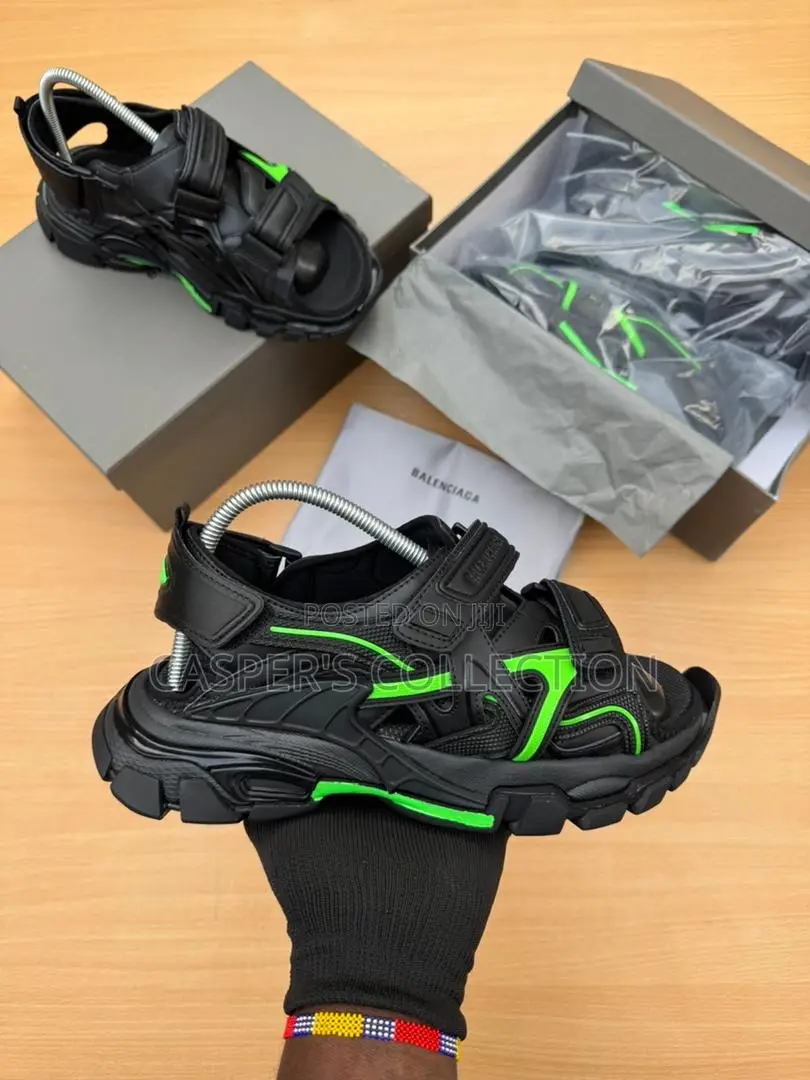 Balenciaga Track Sandals (Black)