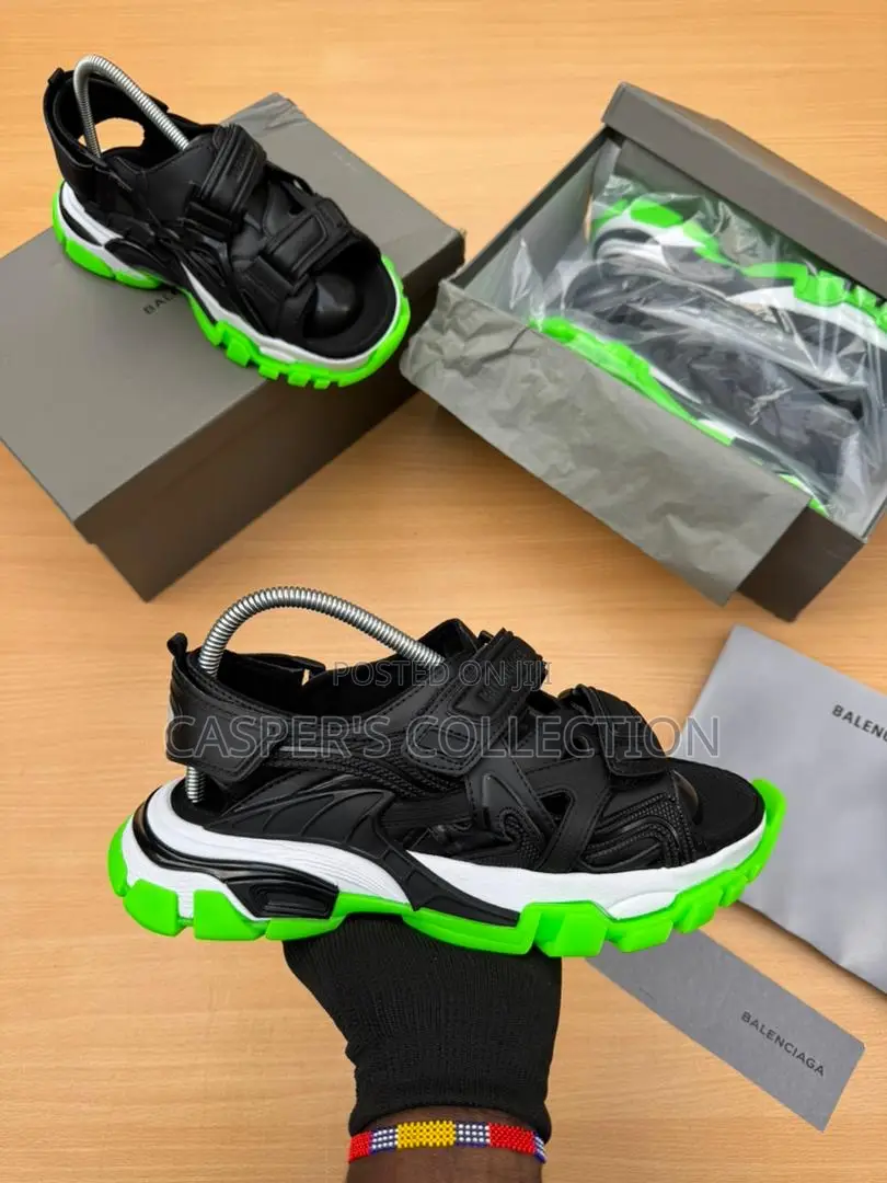 Balenciaga Track Sandals (Black)