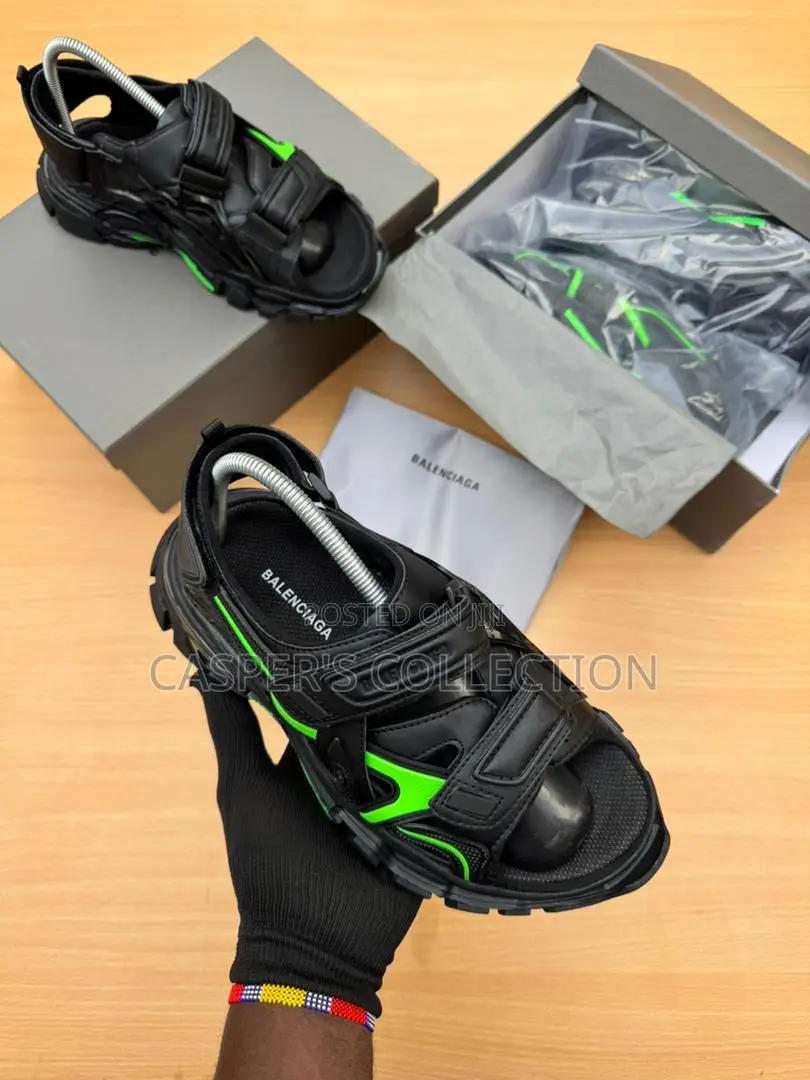 Balenciaga Track Sandals (Black)