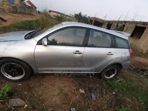 Toyota Matrix 2006 Silver