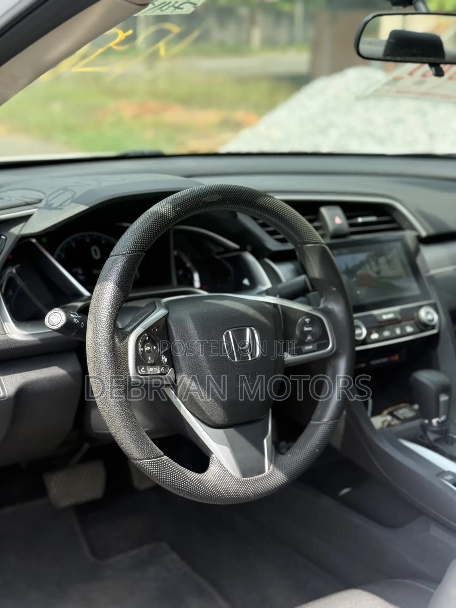 Honda Civic EX Sedan 2018 White